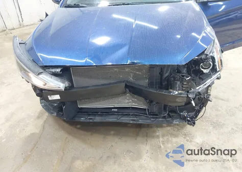 2020 Hyundai Elantra Sel from USA, damaged, VIN 5NPD84LF5LH541098
